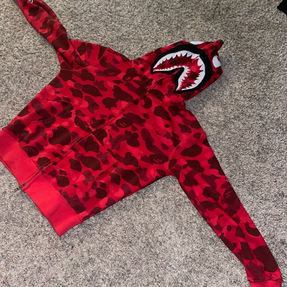 Red camo bape jacket - Picture 4 of 4